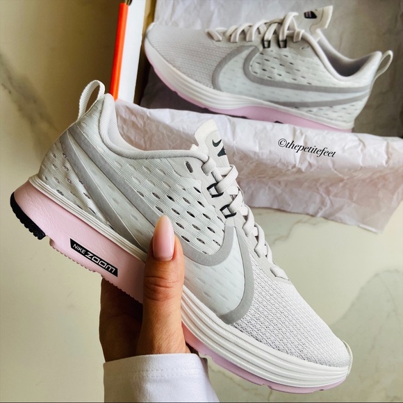 nike zoom strike pink